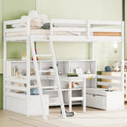 Stapelbed in Twin-formaat in huisstijl met planken, ladder en opberglades